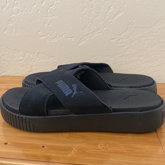 Platform Slide Suede by Puma - Picture 4 of 5